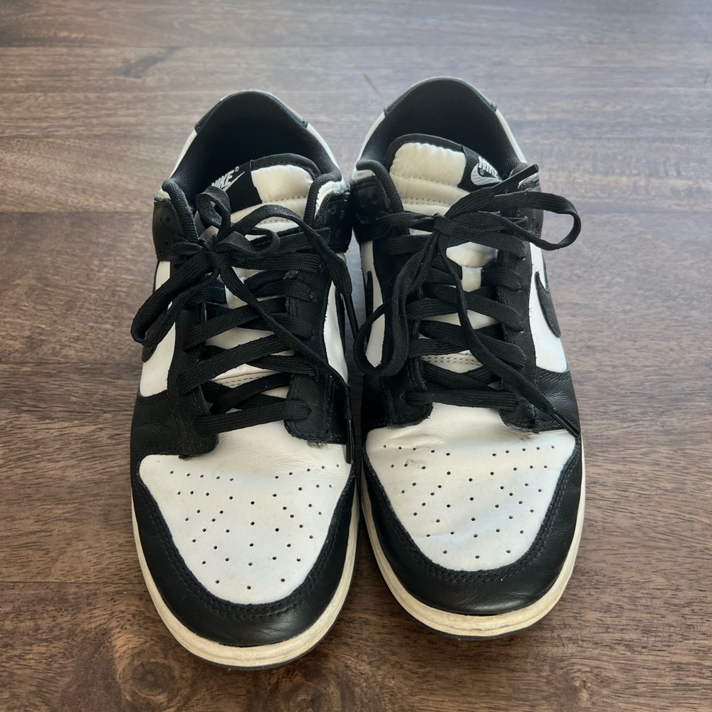 Nike Dunks - Picture 2 of 6